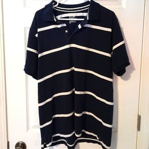 Mens XL Old Navy polo shirt. Blue